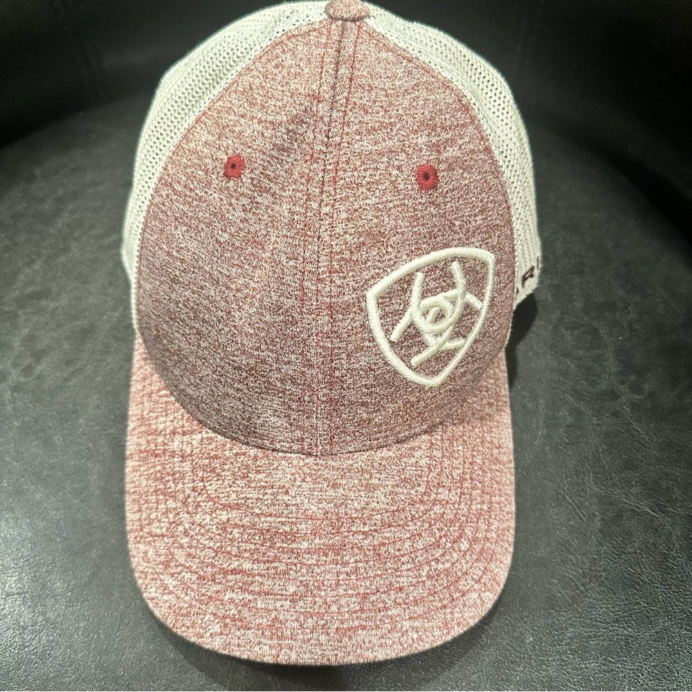 ARIAT Men’s Heather Maroon Shield Logo SnapBack
